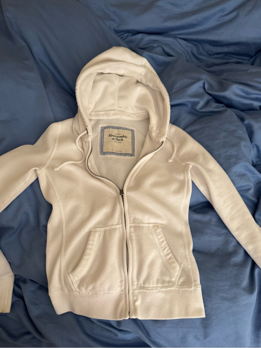 Abercrombie & Fitch White Full-Zip Teddy Hoodie Jacket - Picture 7 of 7